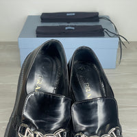 Prada Loafers, Kvinde 'Sort' Læder Calzature Donna Chain Loafers (40) ⛓️