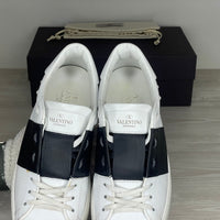 Valentino Sneakers, Herre 'Hvid' Sort Stribe Open (41) ♟️