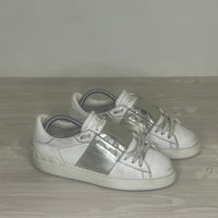 Valentino Sneakers, 'Guld Stripe' Open (39)