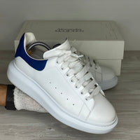 Alexander McQueen Sneakers, 'Hvid Læder' Blå Hæl Oversized (43.5) ⚪️