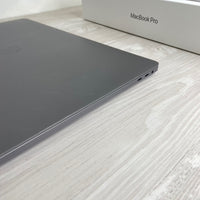 MacBook Pro Computer, 16 2019 16/1 TB (space grey) - Dansk Tastatur Layout - 8-core - i9 - 16 GB RAM - 1 TB SSD