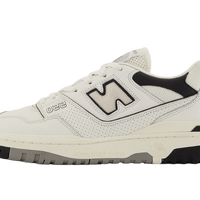 New Balance Sneakers, 550 'Cream Black’ 🥐