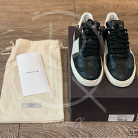 Valentino 'Flycrew' Black Leather (40) 🌤