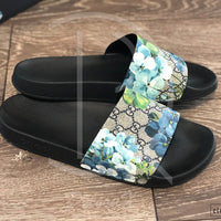 Gucci 'Blue Bloom' Flip Flops (G11 / EU 45) ☀️