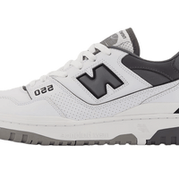New Balance Sneakers, 550 'White Dark Grey’ 🍂