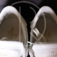 Valentino 'Dark Silver' Open (39) 💫