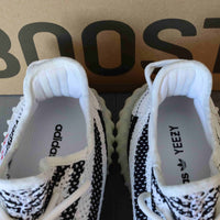 Adidas Yeezy Boost 350 V2 'Zebra' (42 2/3) 🦓