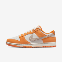 Nike Sneakers, Dunk Low AS ‘Safari Swoosh Kumquat’