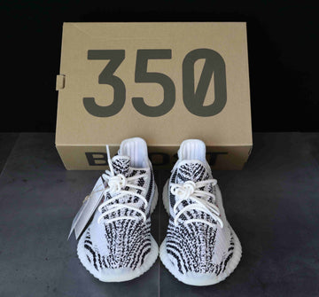 Adidas Yeezy Boost 350 V2 'Zebra' (42 2/3) 🦓