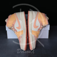 Nike Jordan 1 'Apricot Orange' Mid (W) (43) 🍑