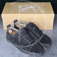 Christian Louboutin 'Black Suede' Junior Spikes (41) 📎