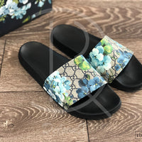 Gucci 'Blue Bloom' Flip Flops (G11 / EU 45) ☀️