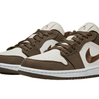 Nike Sneakers, Air Jordan 1 Low 'Light Olive’ (W) 🥥
