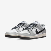 Nike Sneakers, Dunk Low ‘Light Smoke Grey’ (W)