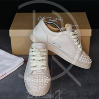 Christian Louboutin 'Colombe Mat' Junior Spikes (42) 🥯