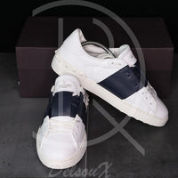 Valentino ‘Navy Stripe’ Open (40.5) 🧞♂️