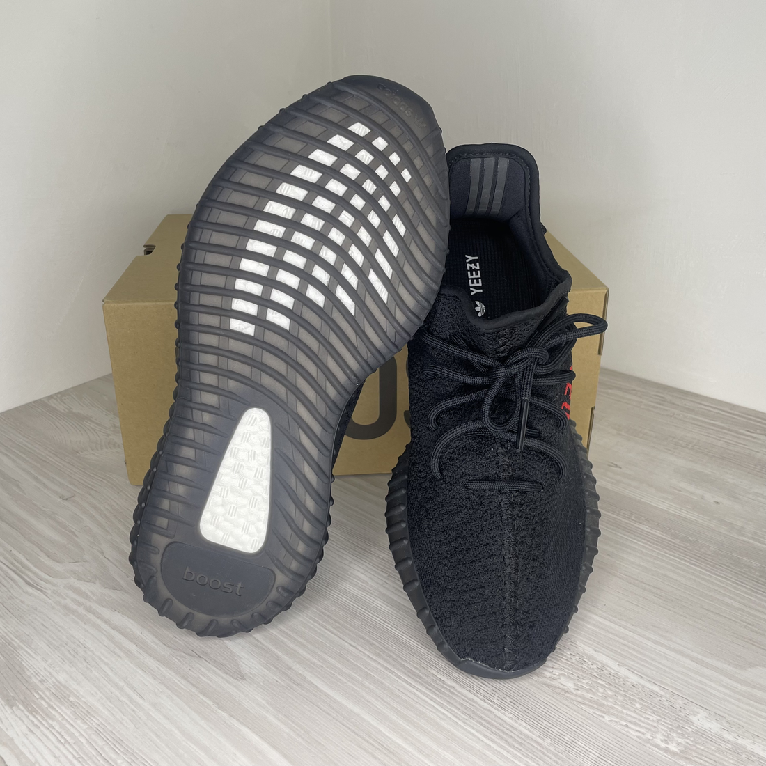 Adidas Yeezy Sneakers, 350 V2 &