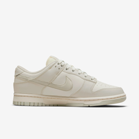 Nike Sneakers, Dunk Low ‘Sail Light Bone’ (W)