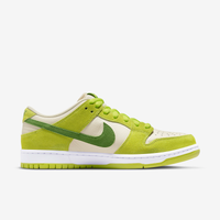 Nike Sneakers, SB Dunk Low ‘Green Apple’