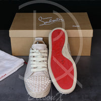 Christian Louboutin 'Colombe Mat' Junior Spikes (42) 🥯