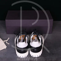 Valentino 'Flycrew' Black Leather (42.5) 🐧