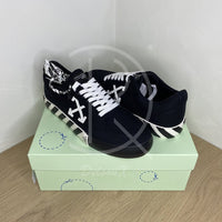 OFF-WHITE logo-patch low-top Vulcanized Sneakers (43) 🦙