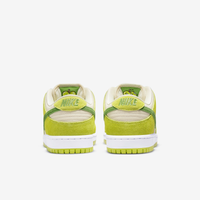 Nike Sneakers, SB Dunk Low ‘Green Apple’