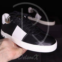 Valentino 'Flycrew' Black Leather (42.5) 🐧
