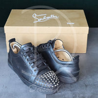 Christian Louboutin ’Gun Metal’ Junior Spikes (42) ⛓