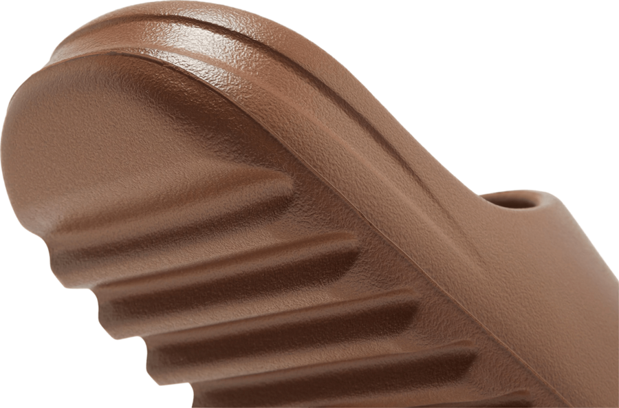 Adidas Yeezy Sandaler, Slides 'Flax’ 🍫