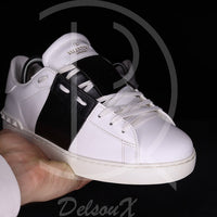 Valentino 'Dark Silver' Open (39) 💫