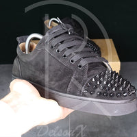 Christian Louboutin 'Black Suede' Junior Spikes (41) 📎