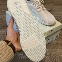 Adidas X Pharrell Williams 'PW Tennis HU White' (43 1/3) 🤘🏽