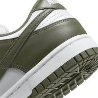 Nike Sneakers, Dunk Low ‘Medium Olive’ (W)