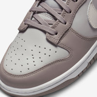 Nike Sneakers, Dunk Low ‘Bone Beige’ (W)