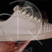 Christian Louboutin 'Colombe Mat' Junior Spikes (42) 🥯