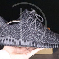 Adidas Yeezy 'Pirate Black' (45 1/3) 🏴☠️