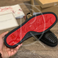 CHRISTIAN LOUBOUTIN ’BLACK LEATHER’ JUNIOR SPIKES (42) 🩸
