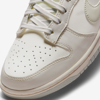 Nike Sneakers, Dunk Low ‘Sail Light Bone’ (W)
