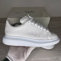 (RESERVERET) Alexander McQueen Sneakers, 'White Leather' Oversized (43)