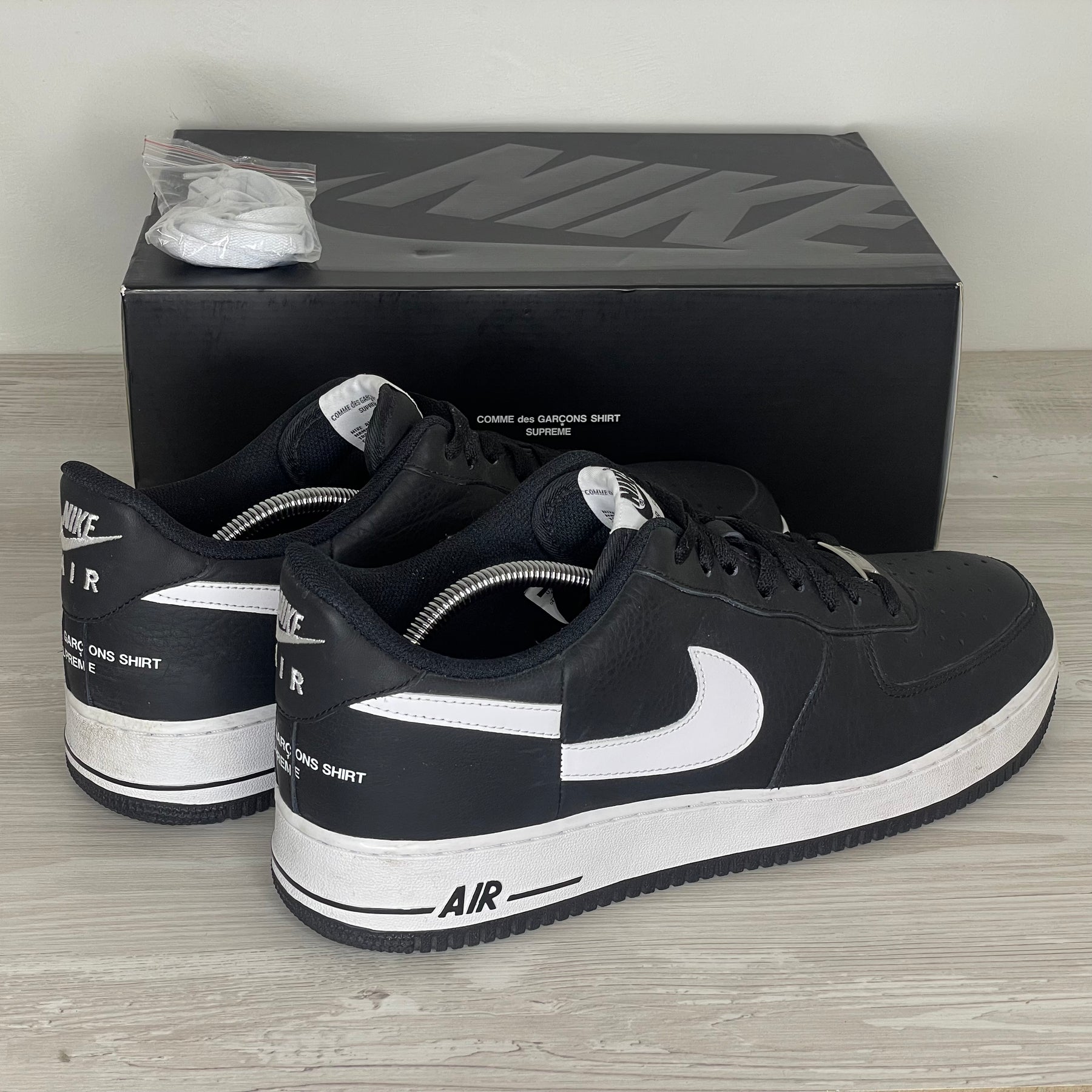 Nike Sneakers, Air Force 1 Low 'Supreme x Comme des Garcons (2018) (47.5) 🍫