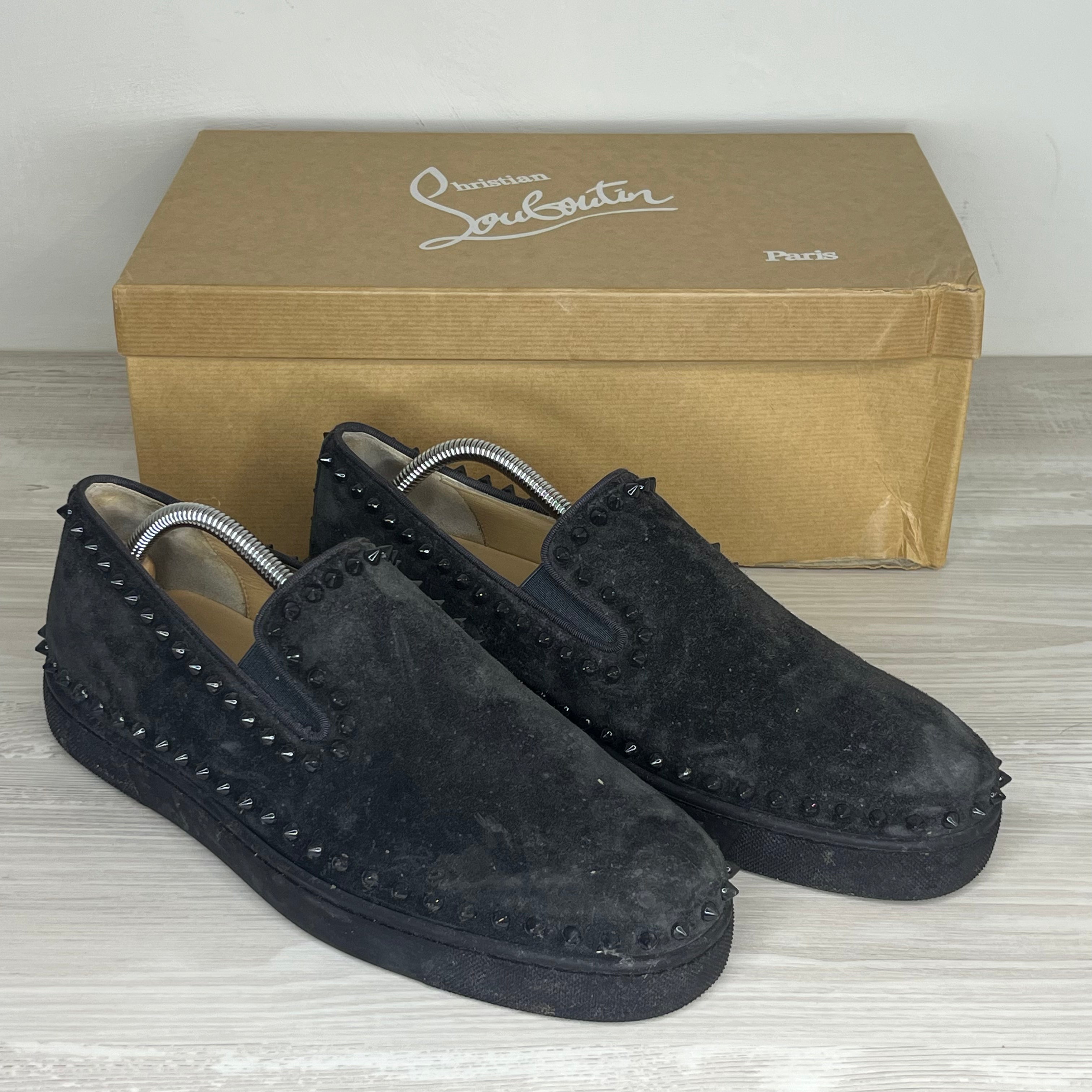 Christian Louboutin Sneakers, Herre 'Grå' Pik Boat Flat Veau Velours Charbon (44) 🧛🏼‍♂️