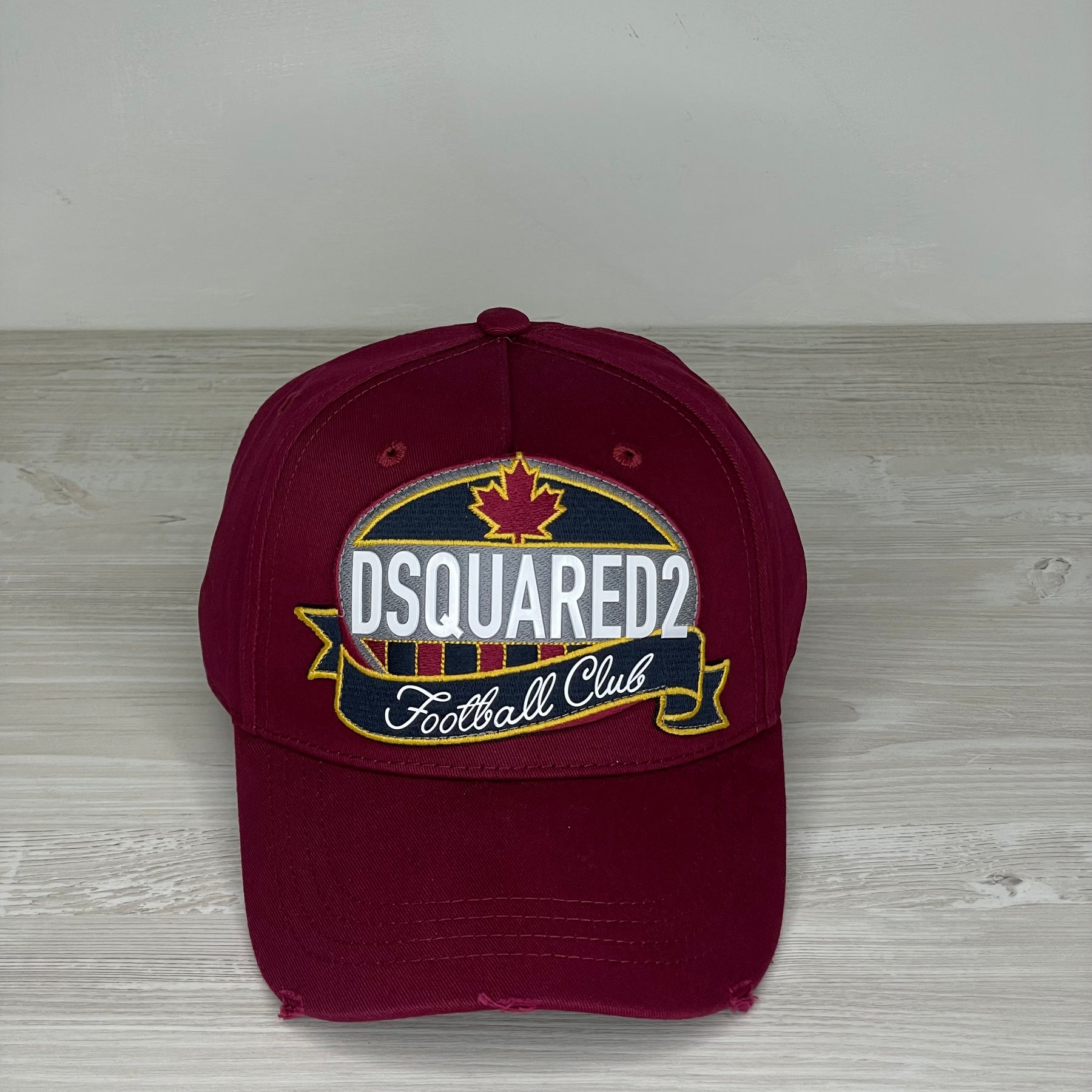 Dsquared2 Cap, Unisex 'Bordeaux Rød' Football Club (Onesize) 👒