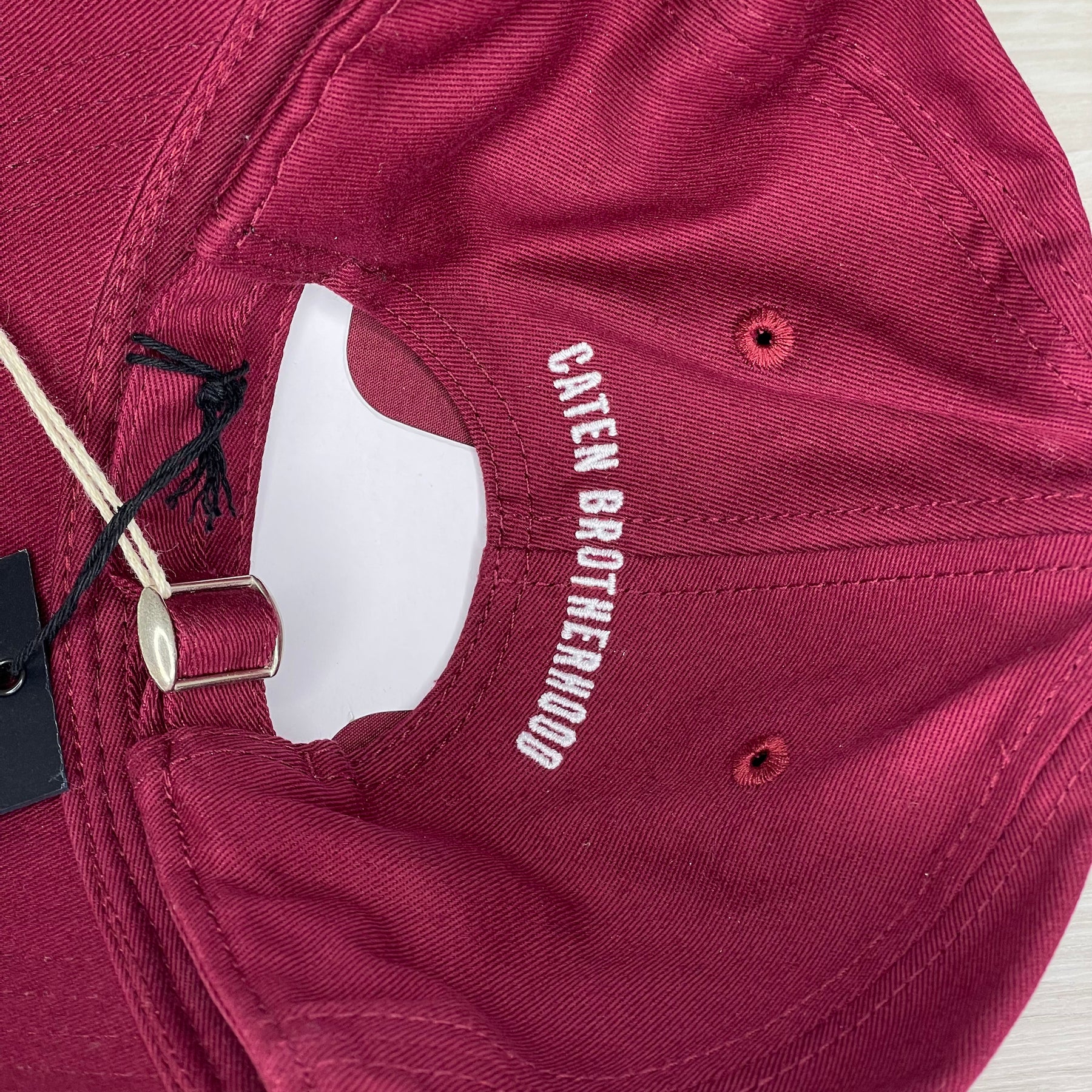 Dsquared2 Cap, Unisex 'Bordeaux Rød' Football Club (Onesize) 👒