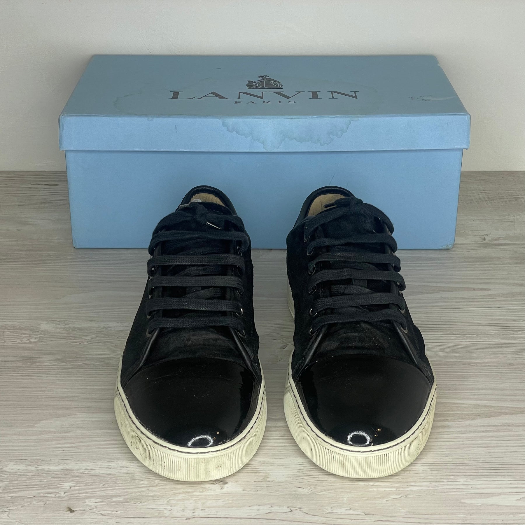 Lanvin Sneakers, Herre 'Sort Ruskind' Lak Toe (42) 🦖
