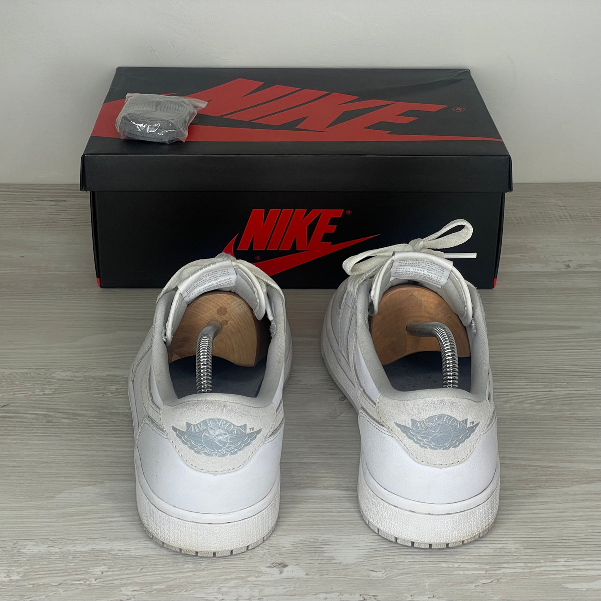 Nike Sneakers, Herre 'Grå' Jordan 1 Low OG Neutral Grey 2021 (43) ⭐️