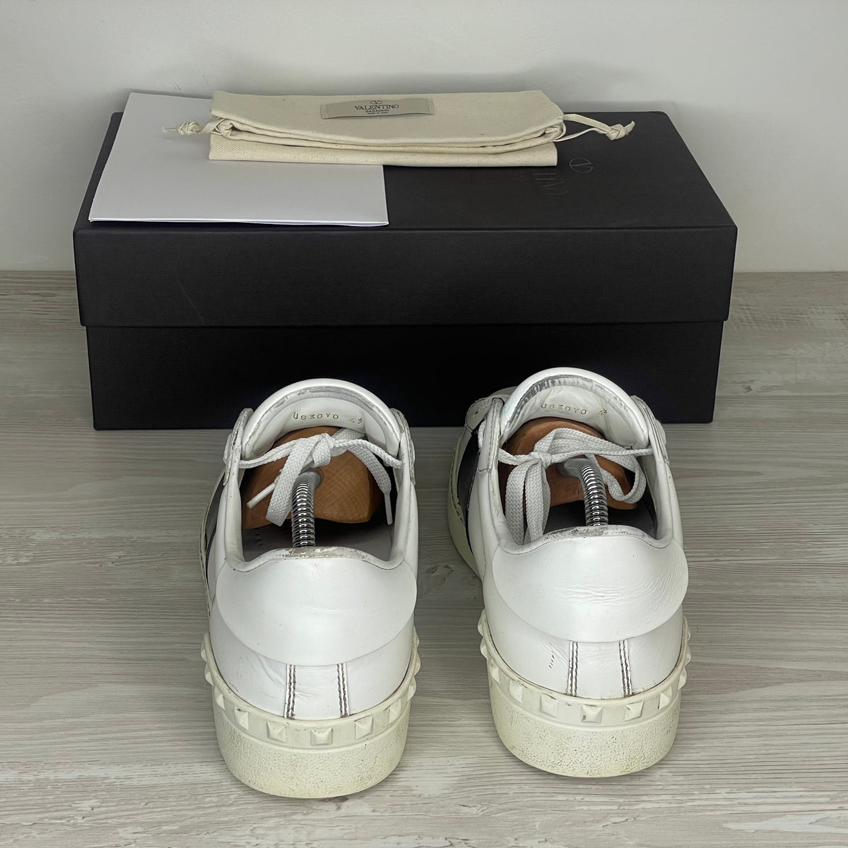 Valentino Sneakers, Herre Læder 'Sort' Stribe Open (43) 🦢