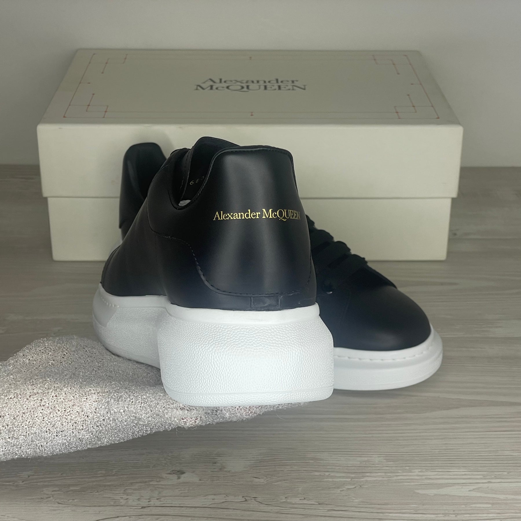 Alexander McQueen Sneakers, Herre 'Sort' Læder Oversized (43.5) 💂🏽‍♂️