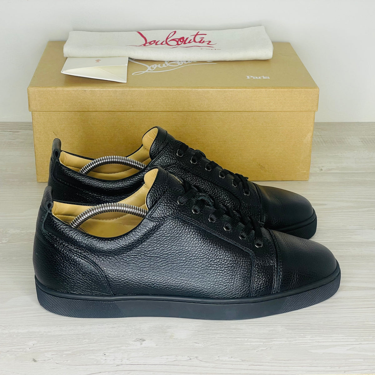 Christian Louboutin Sneakers, Herre 'Sort' Læder Louis Junior Calf Graine (44.5) ☀️