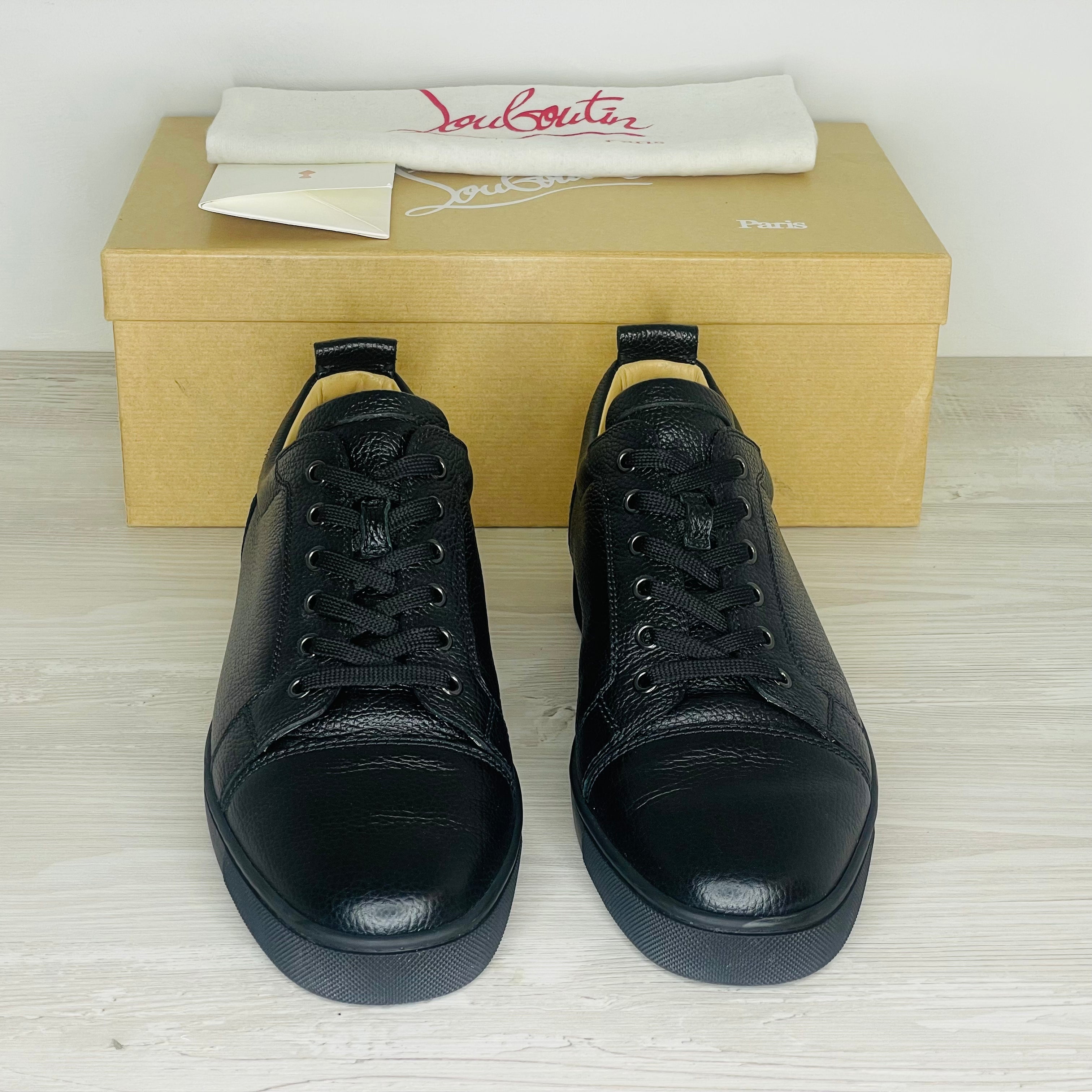 Christian Louboutin Sneakers, Herre 'Sort' Læder Louis Junior Calf Graine (44.5) ☀️